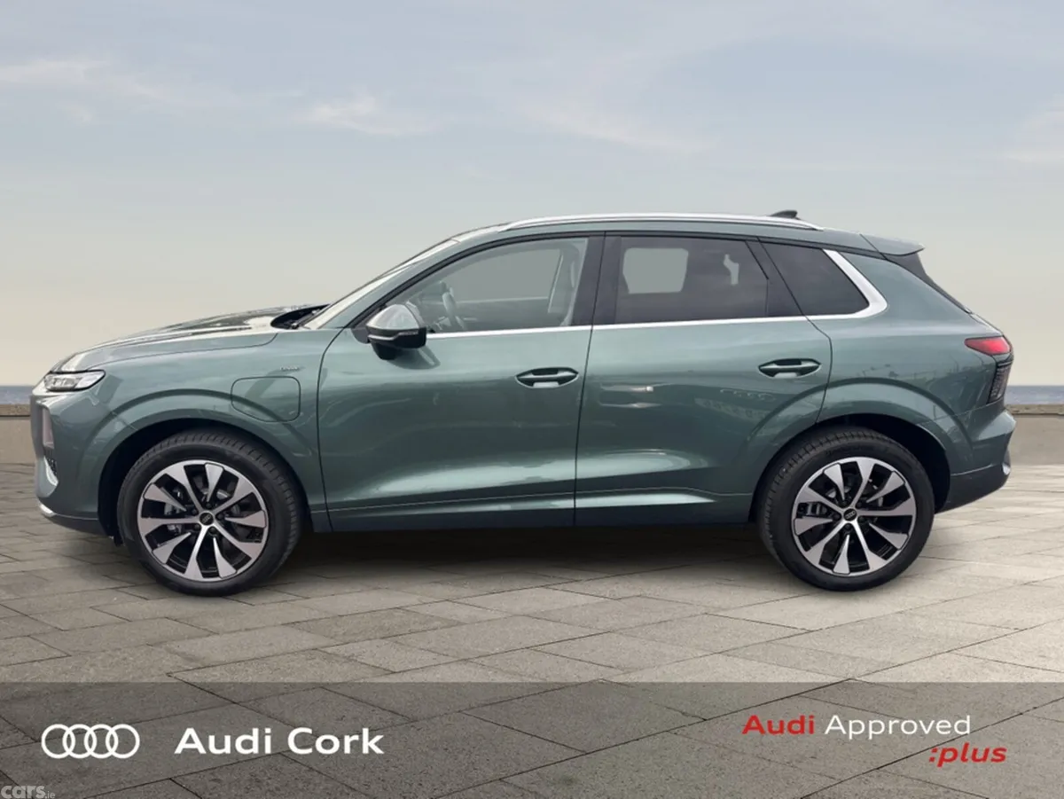 Audi Q3 Hatchback, Electric, 2026, 