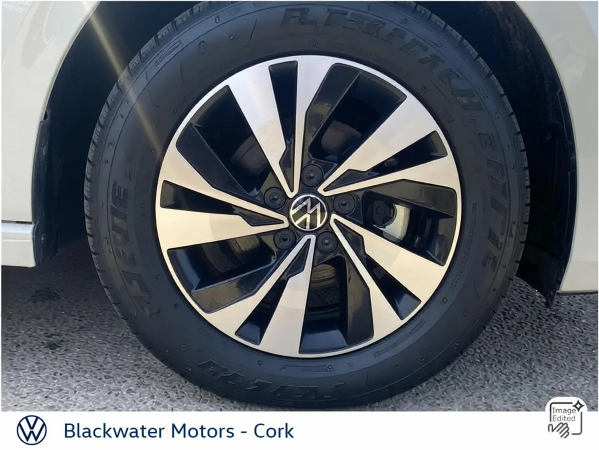 Volkswagen Polo Hatchback, Petrol, 2019, 