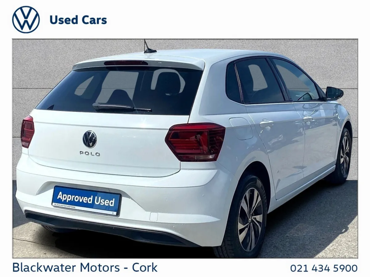 Volkswagen Polo Hatchback, Petrol, 2017, White