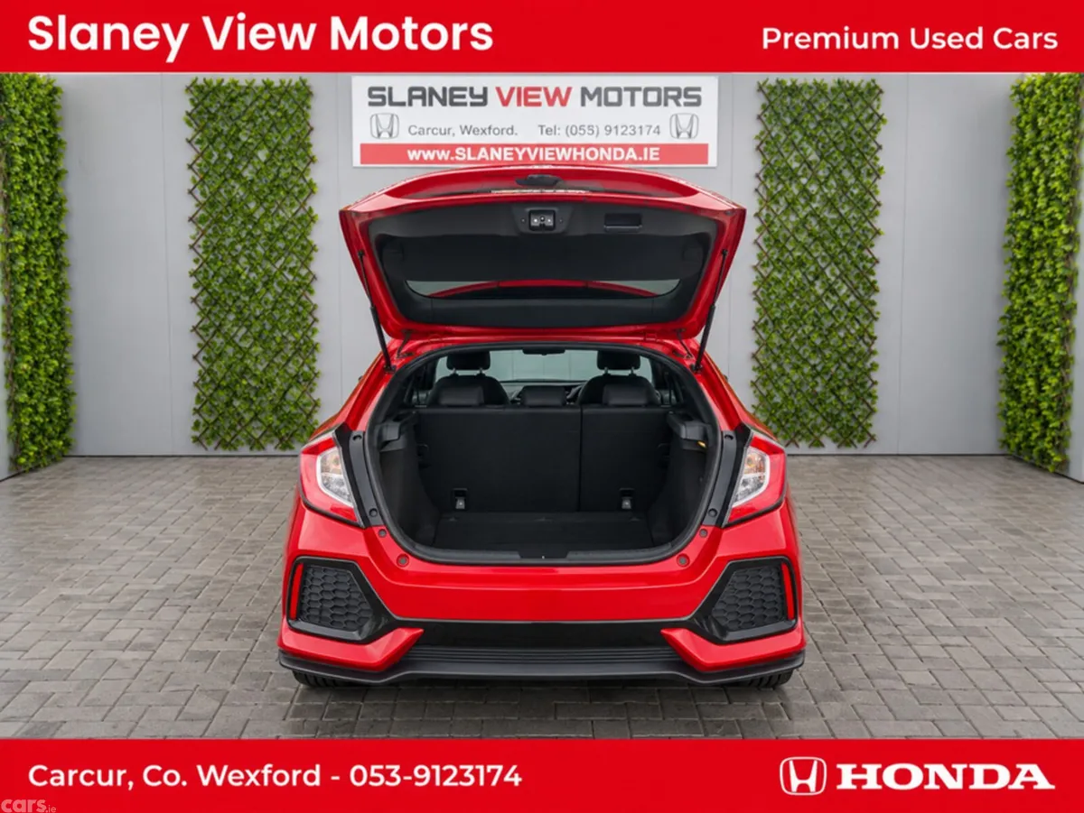 Honda Civic Hatchback, Petrol, 2018, Red