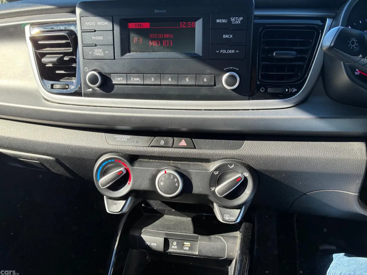 Kia Rio Hatchback, Diesel, 2018, Grey