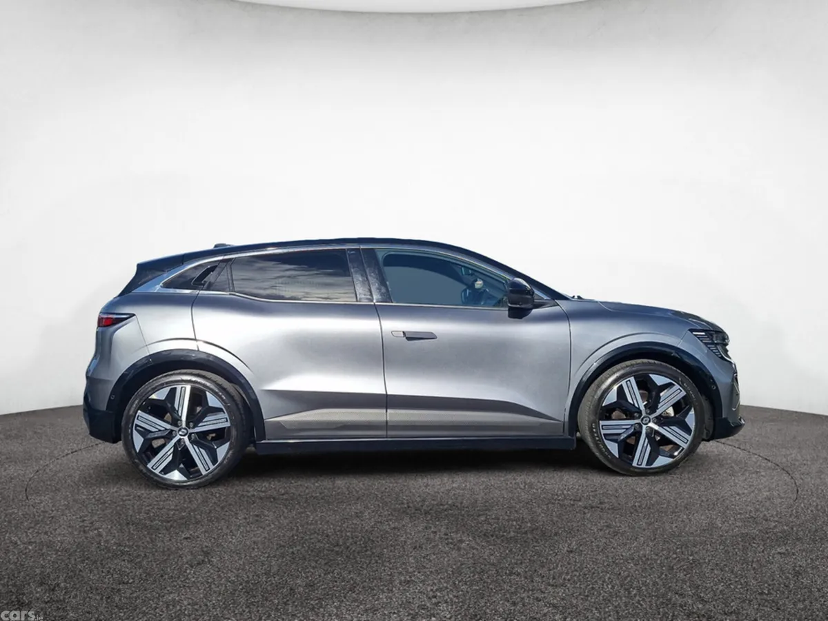 Renault Megane E-Tech Hatchback, Electric, 2023, Grey