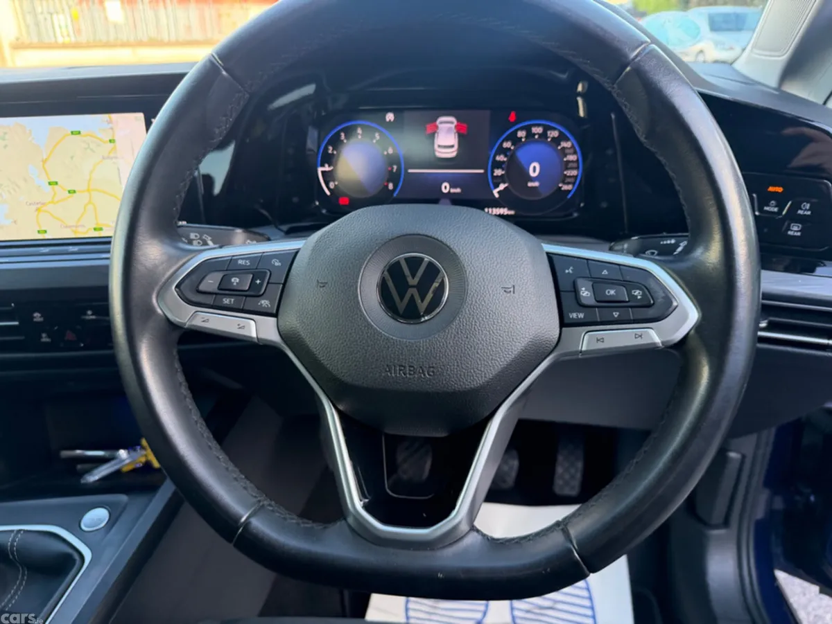 Volkswagen Golf Hatchback, Petrol, 2022, Blue