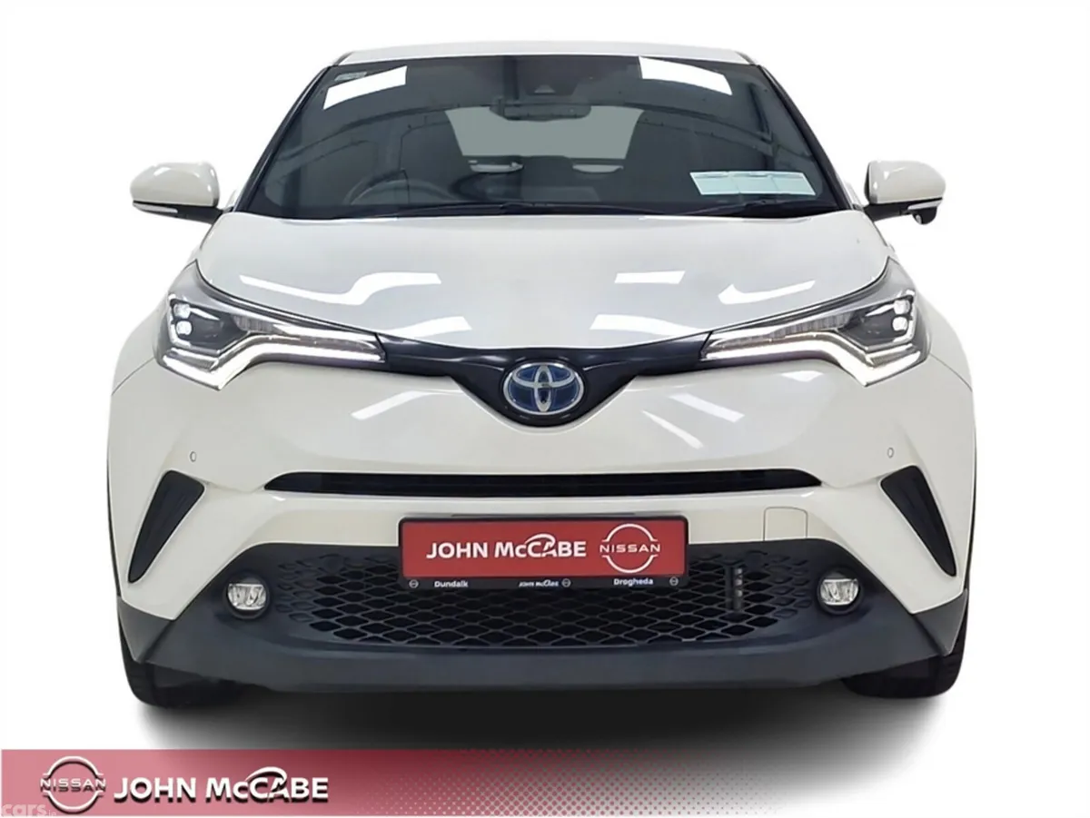 Toyota C-HR SUV, Petrol Hybrid, 2019, White