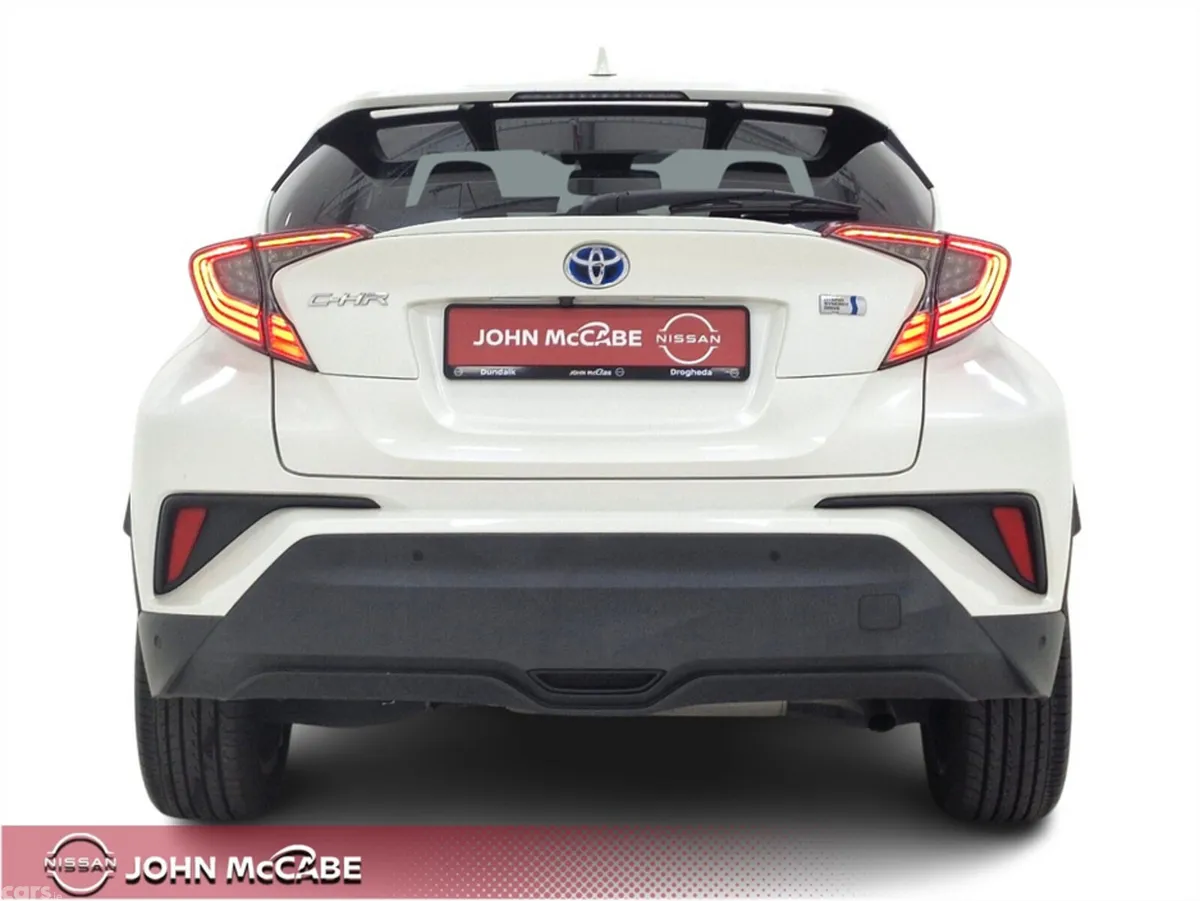 Toyota C-HR SUV, Petrol Hybrid, 2019, White