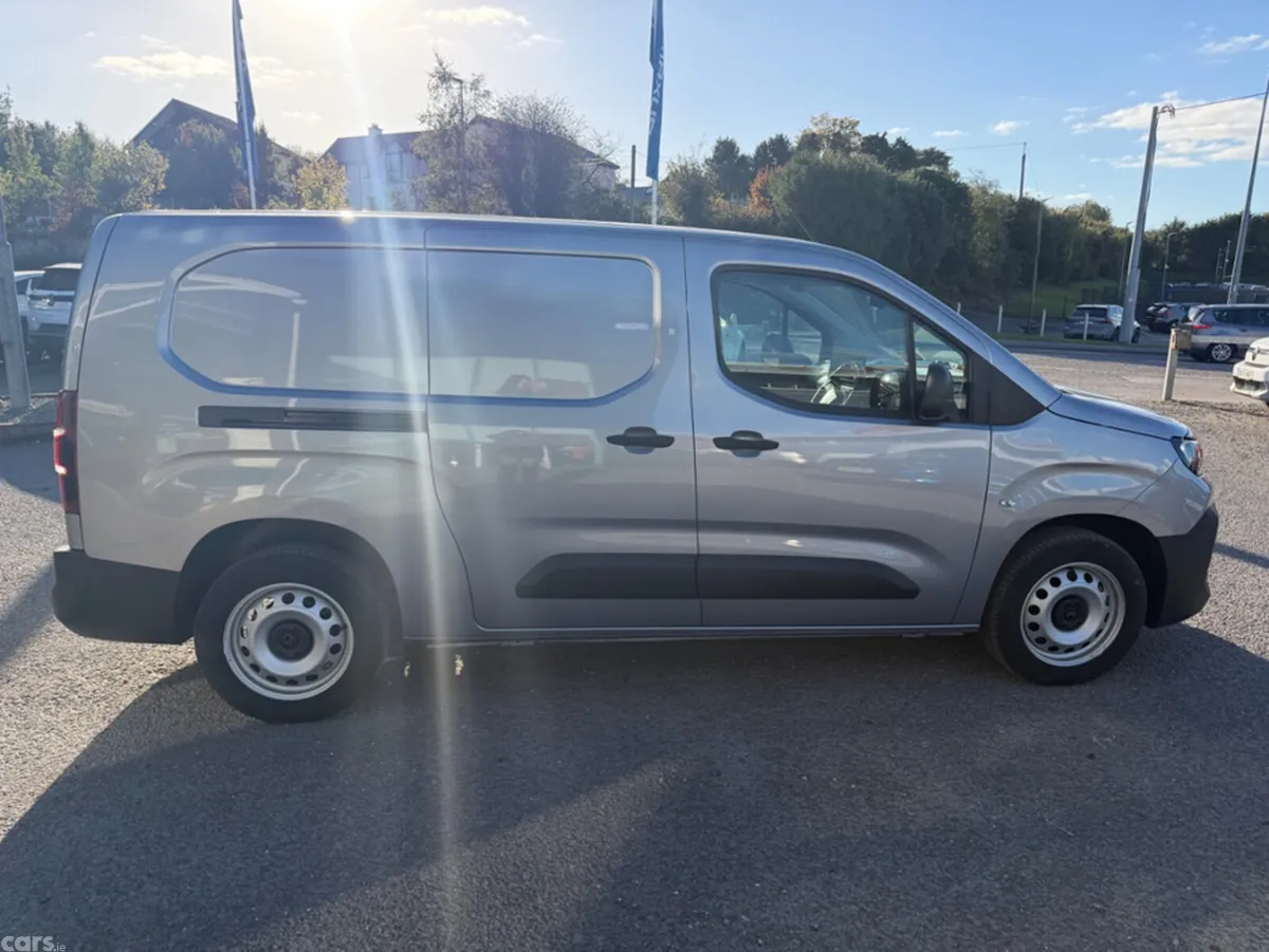Citroen Berlingo Van, Diesel, 2026, Grey