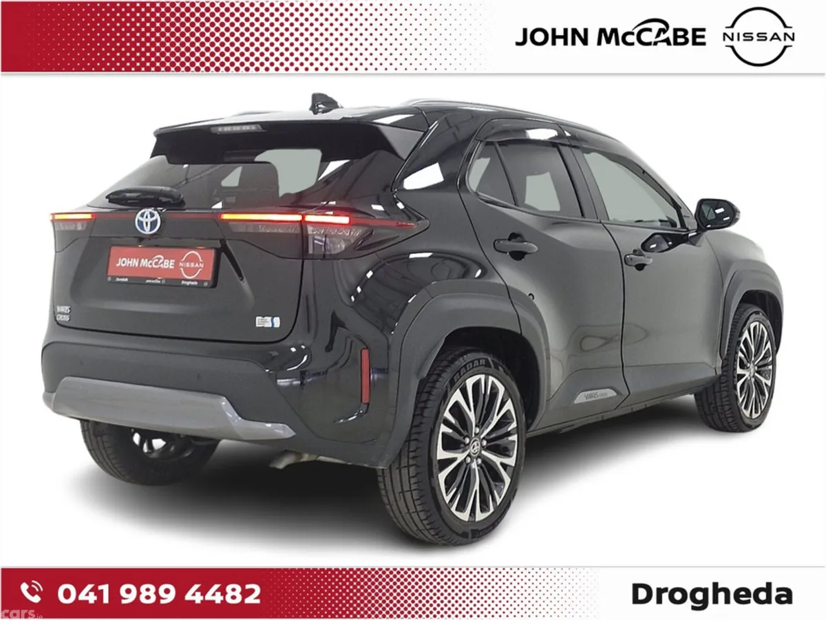 Toyota Yaris Cross Hatchback, Petrol Hybrid, 2023, Black
