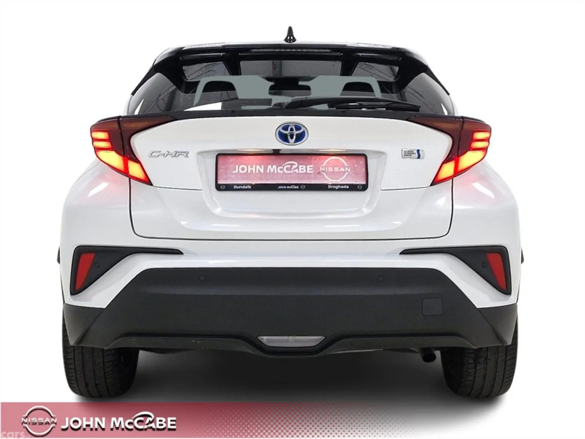 Toyota C-HR SUV, Petrol Hybrid, 2022, White