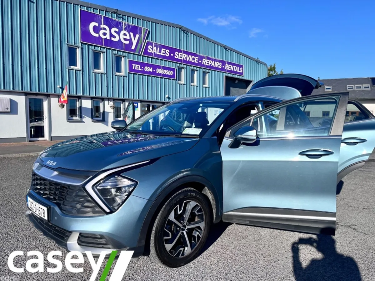 Kia Sportage MPV, Diesel, 2023, Grey