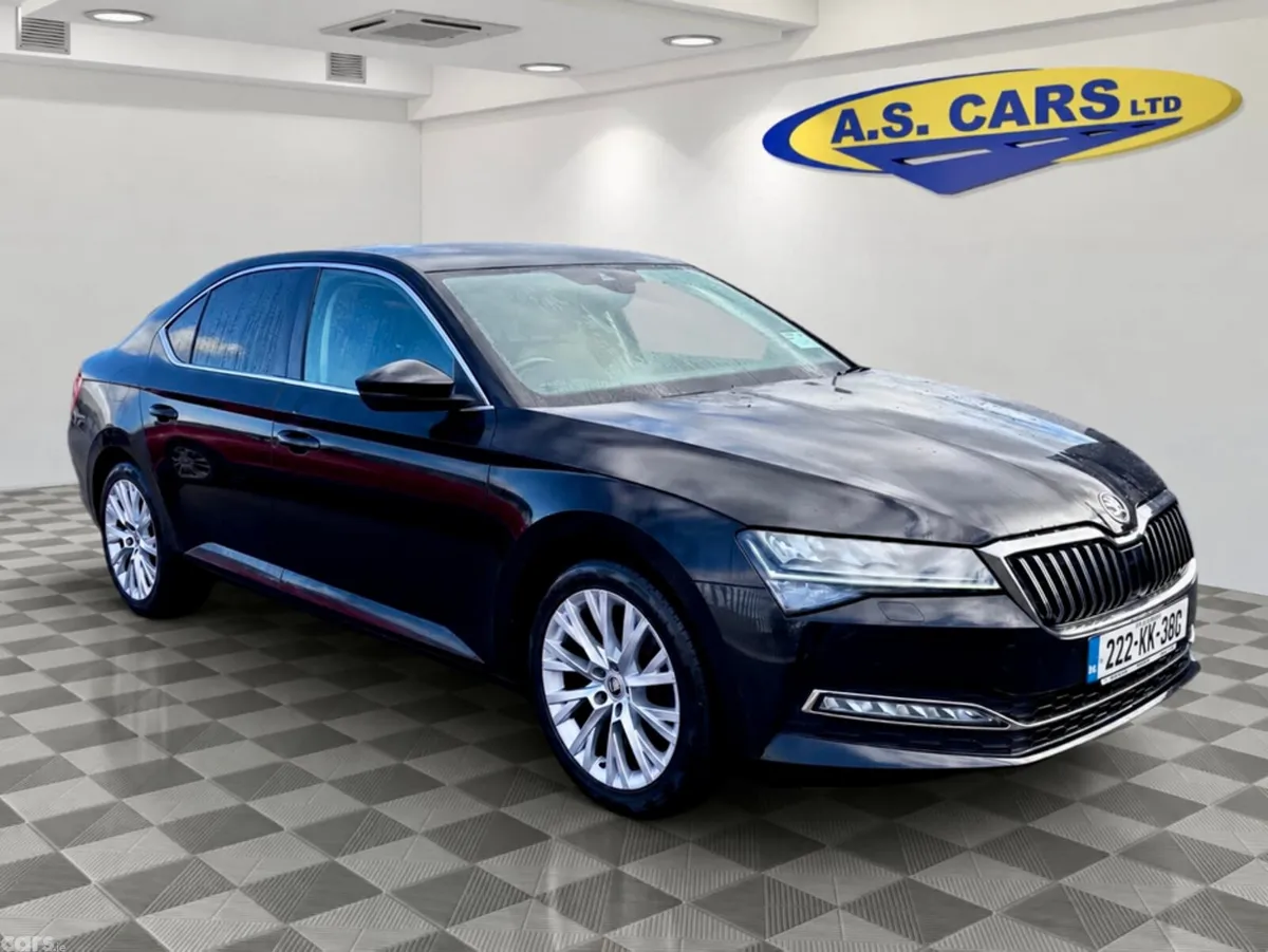 Skoda Superb Hatchback, Diesel, 2022, Black