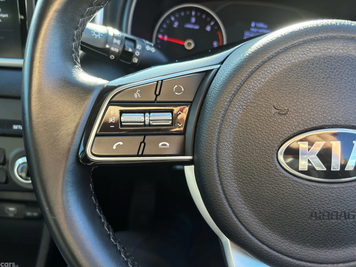 Kia Sportage MPV, Diesel Hybrid, 2021, Black