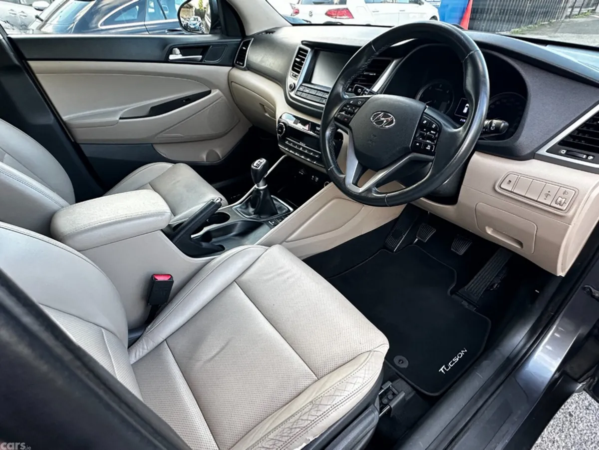 Hyundai Tucson SUV, Diesel, 2017, Grey