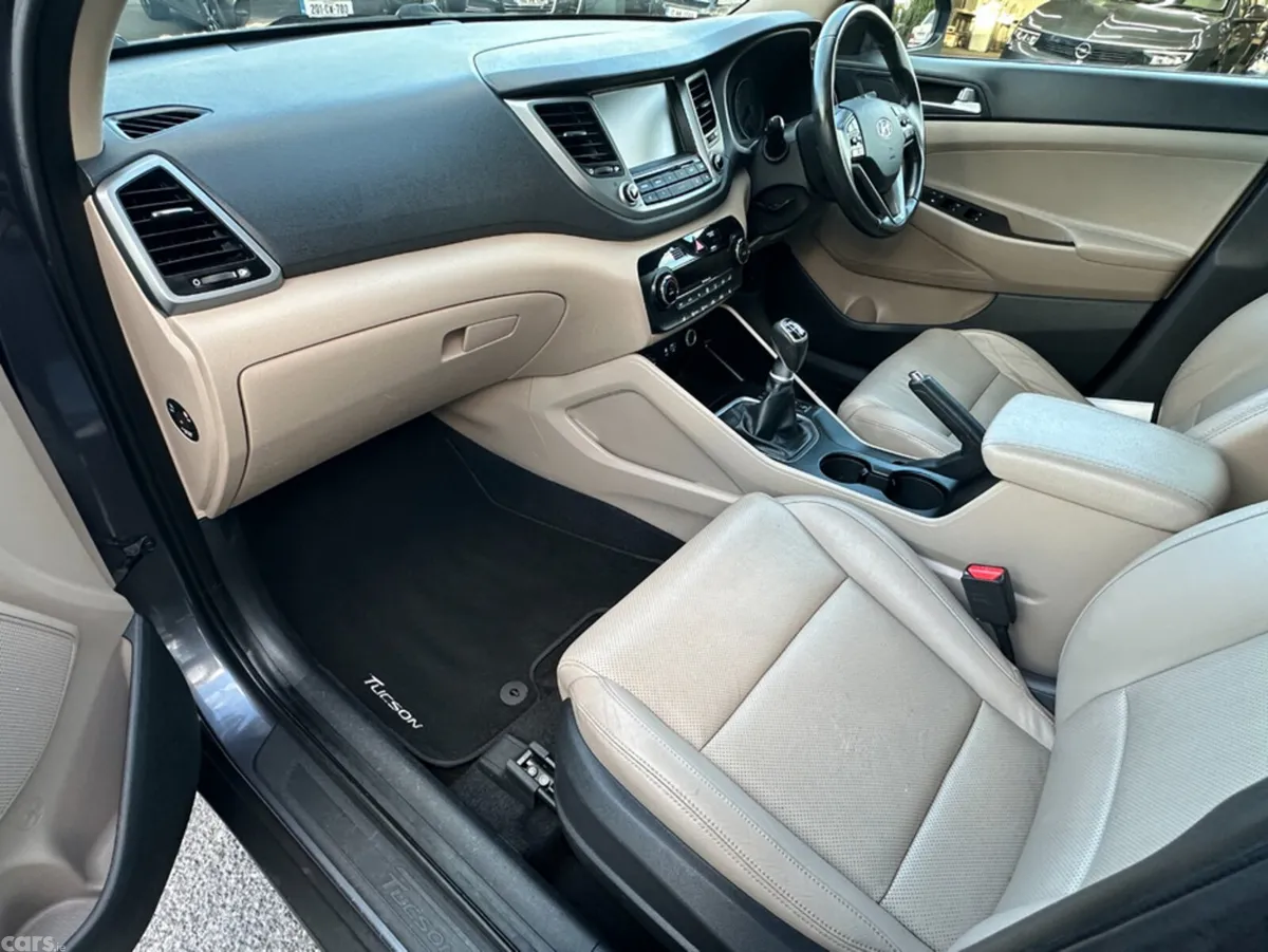 Hyundai Tucson SUV, Diesel, 2017, Grey
