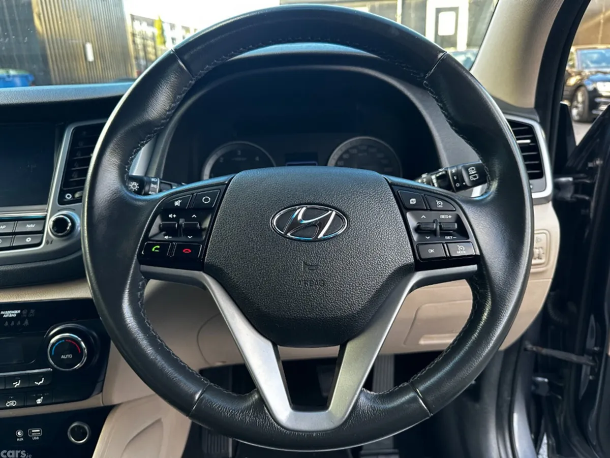 Hyundai Tucson SUV, Diesel, 2017, Grey