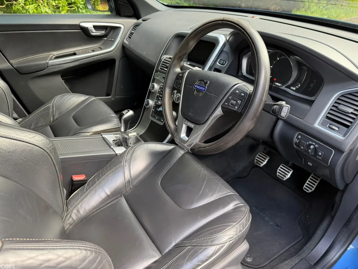 Volvo XC60 SUV, Diesel, 2017, Blue