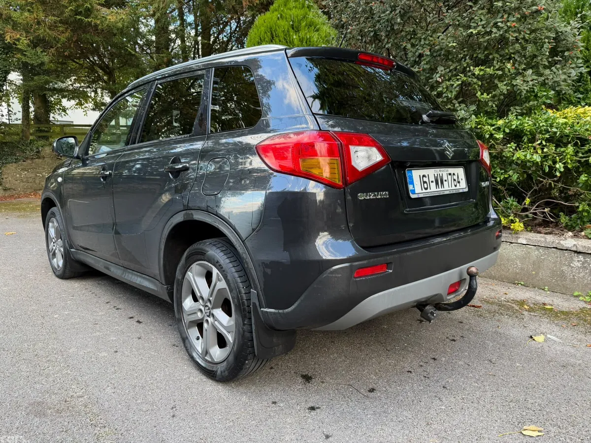 Suzuki Vitara SUV, Diesel, 2016, Black