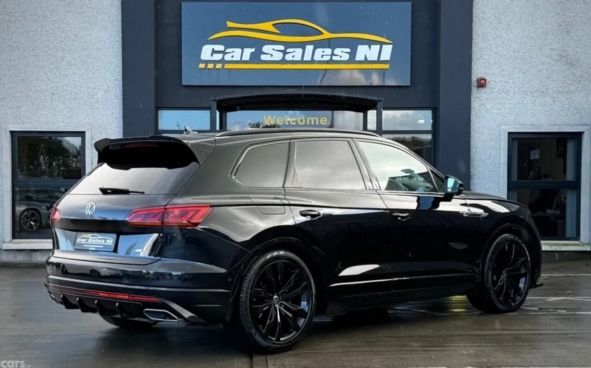 Volkswagen Touareg SUV, Diesel, 2023, Black