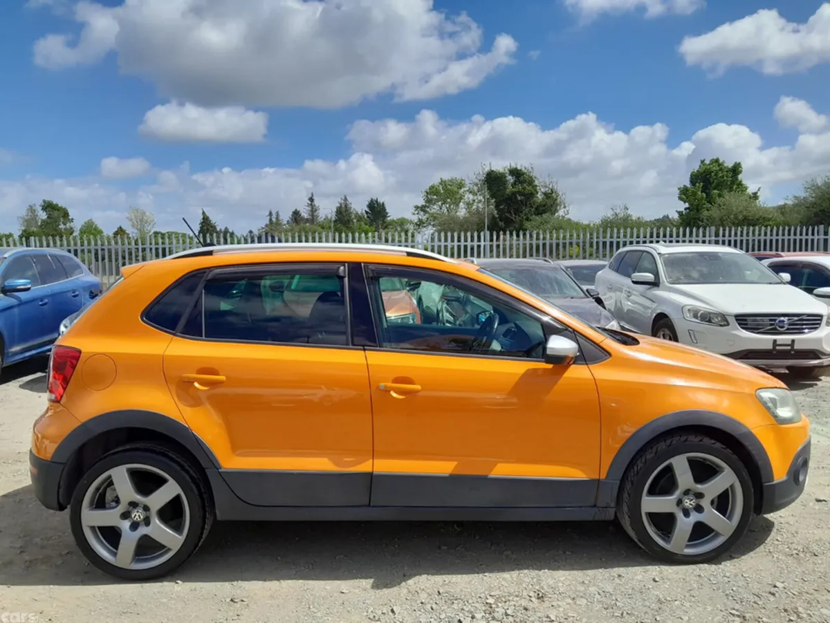 Volkswagen Polo Hatchback, Petrol, 2014, Orange