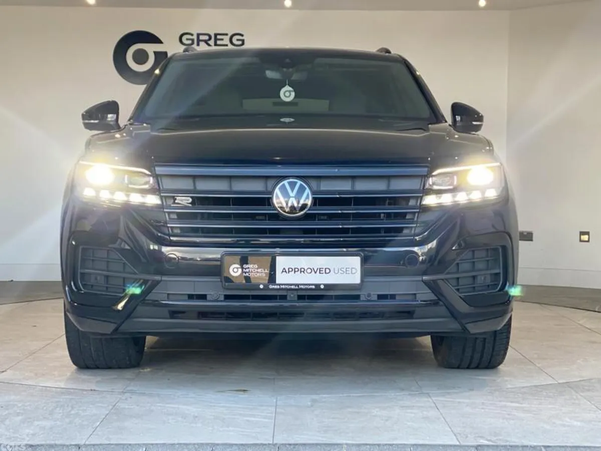 Volkswagen Touareg SUV, Diesel, 2022, Black
