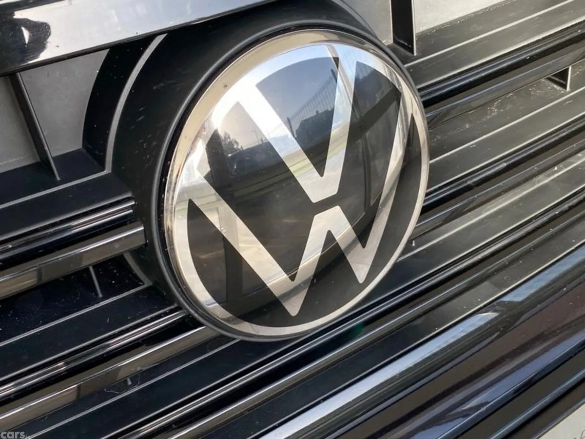 Volkswagen Touareg SUV, Diesel, 2022, Black