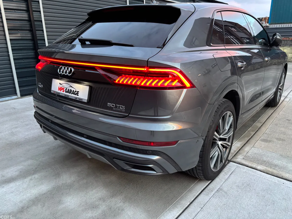 Audi Q8 Estate, Diesel, 2018, Grey