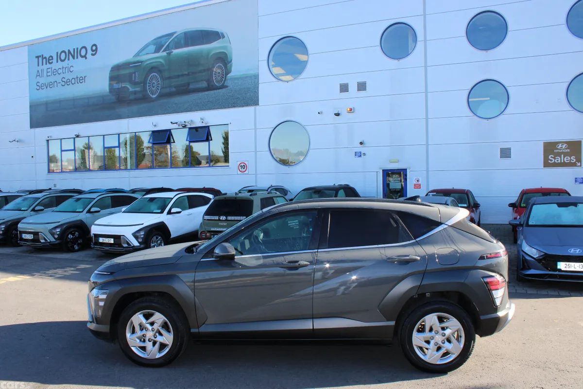 Hyundai KONA MPV, Petrol, 2026, Grey