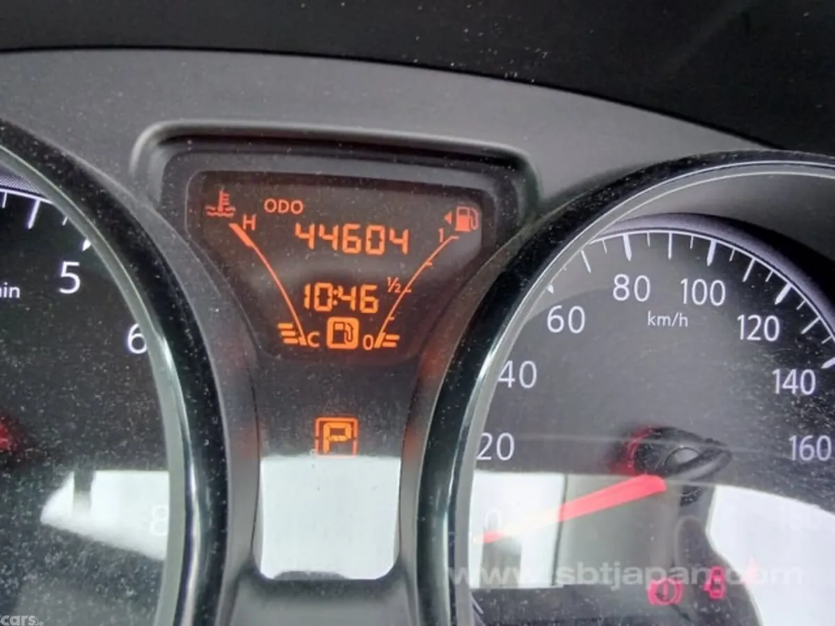 Nissan Note Hatchback, Petrol, 2014, Silver