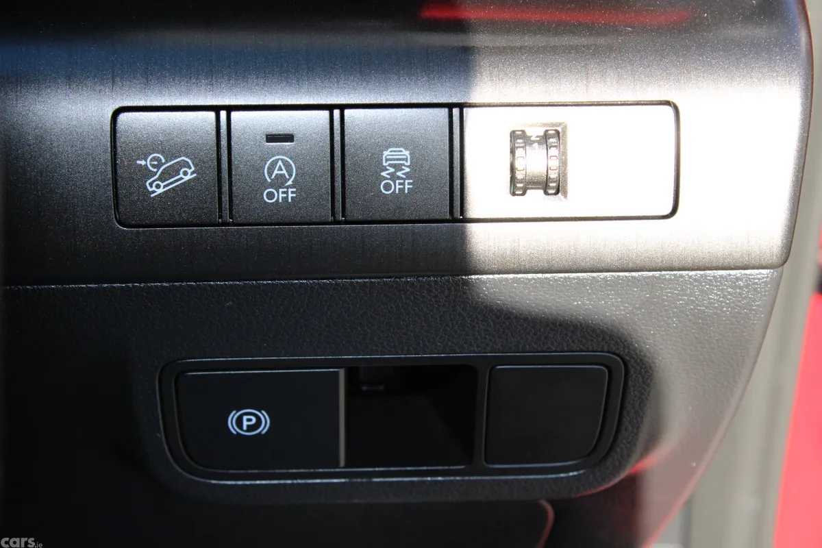 Hyundai KONA MPV, Petrol, 2026, Red