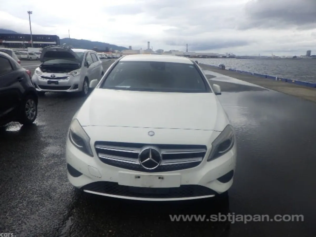 Mercedes-Benz A-Class Hatchback, Petrol, 2013, White
