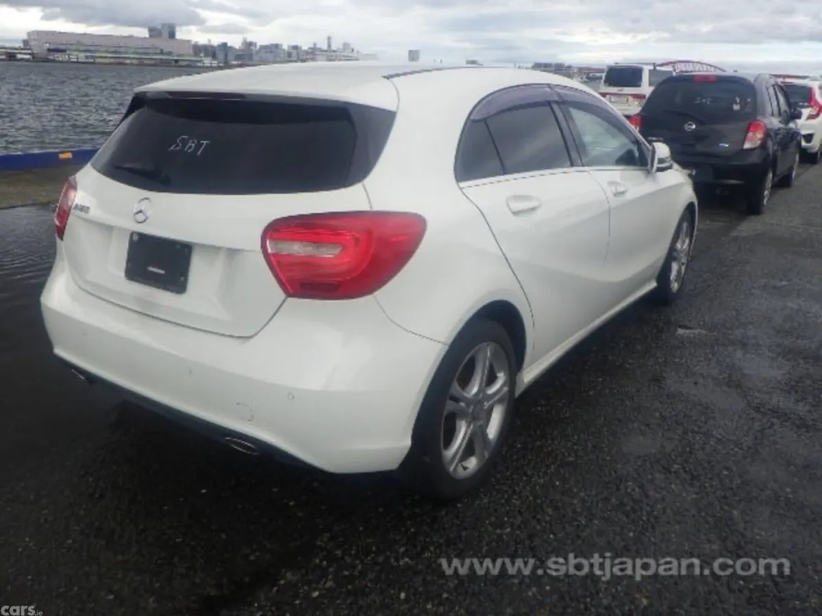 Mercedes-Benz A-Class Hatchback, Petrol, 2013, White