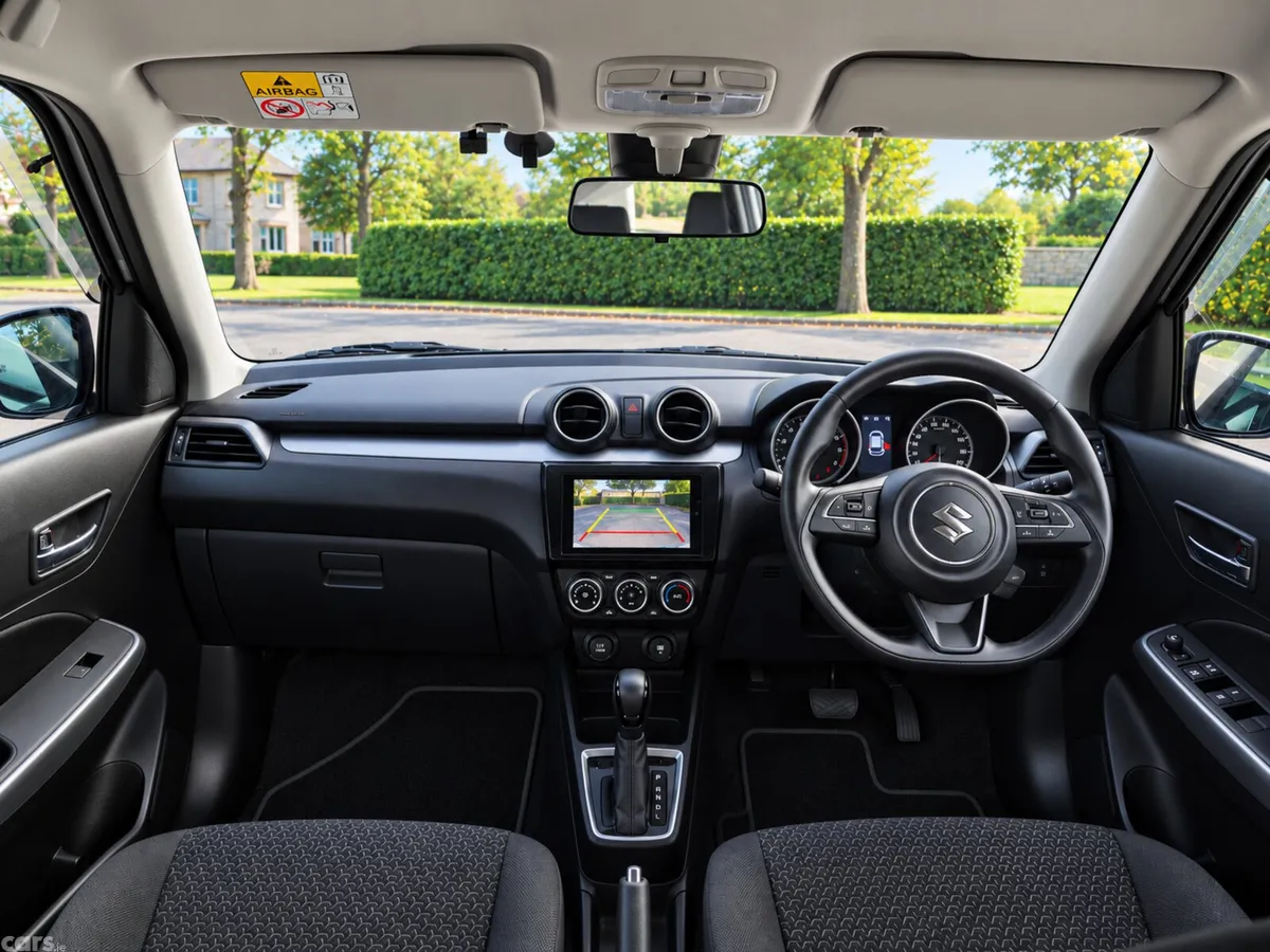 Suzuki Swift Hatchback, Petrol, 2021, Silver