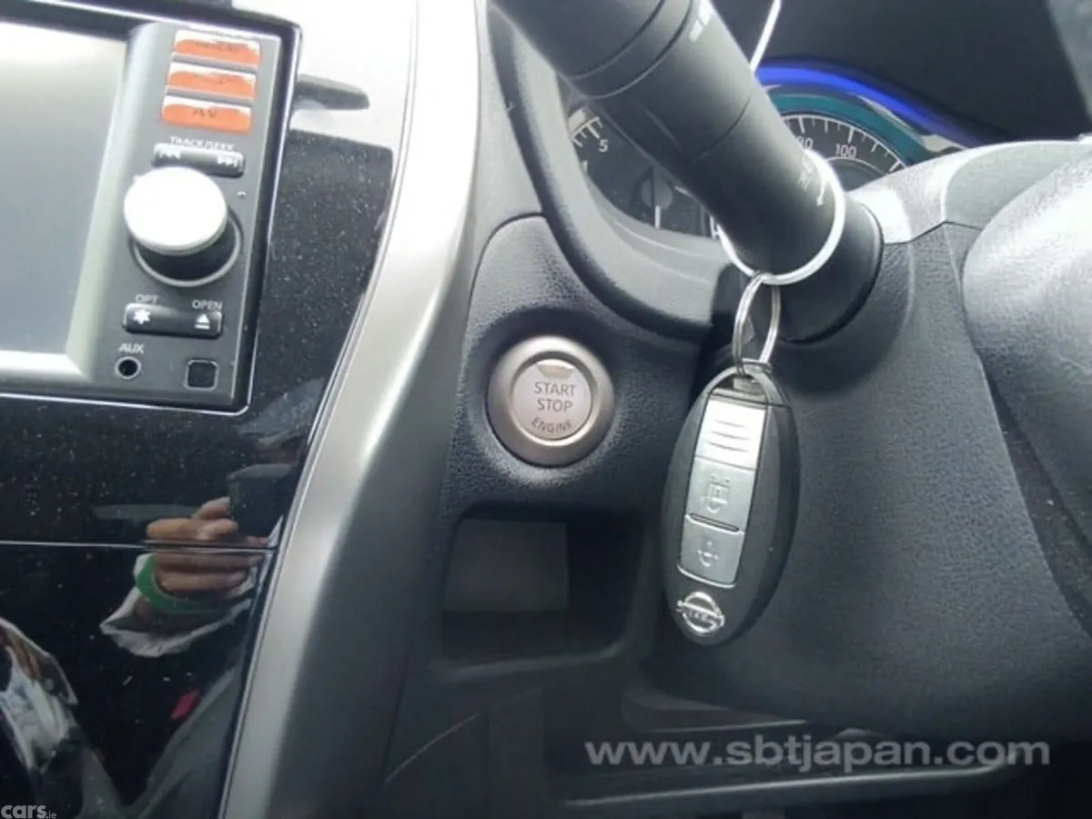 Nissan Note Hatchback, Petrol, 2014, Silver