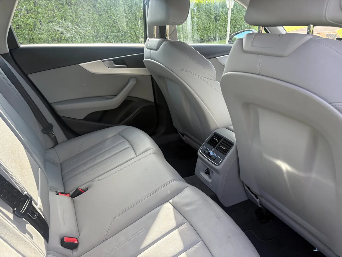 Audi A4 Saloon, Petrol, 2022, Grey