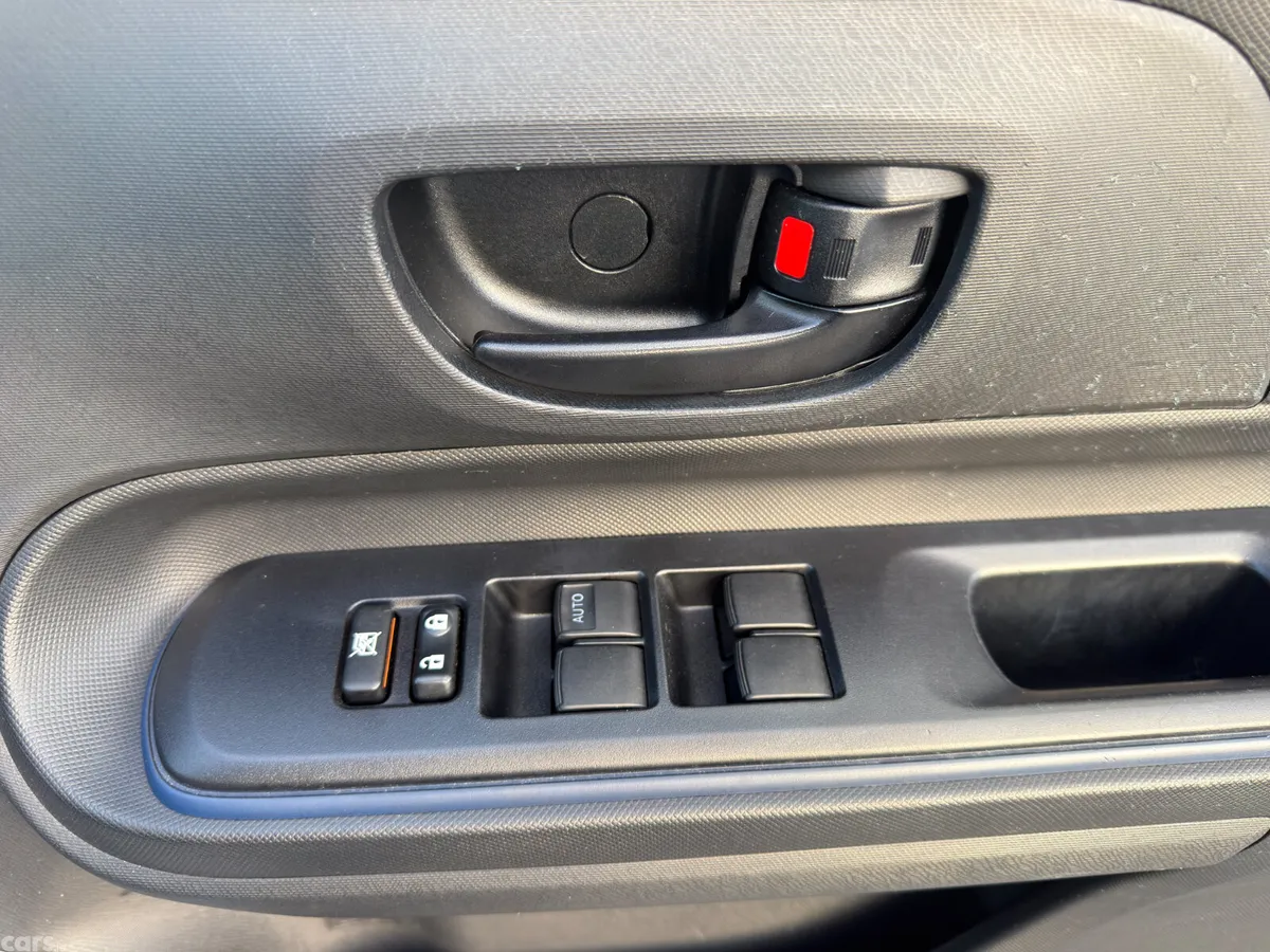 Toyota Aqua Hatchback, Petrol Hybrid, 2017, Silver