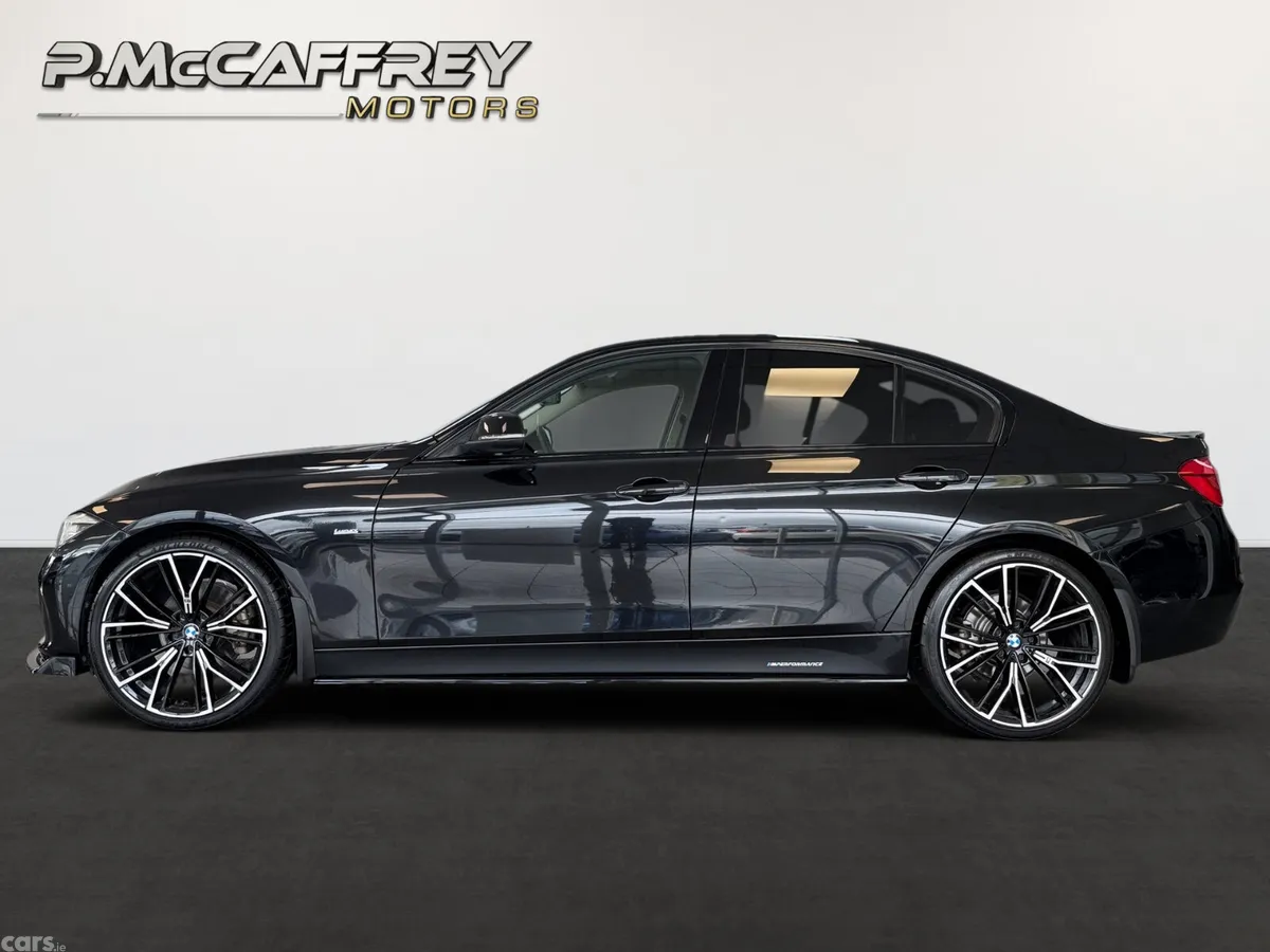 BMW 3-Series Saloon, Diesel, 2016, Black