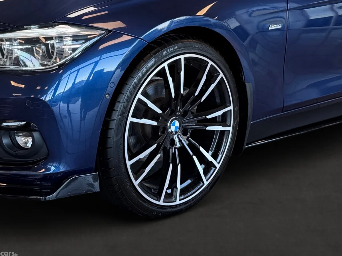 BMW 3-Series Saloon, Diesel, 2015, Blue