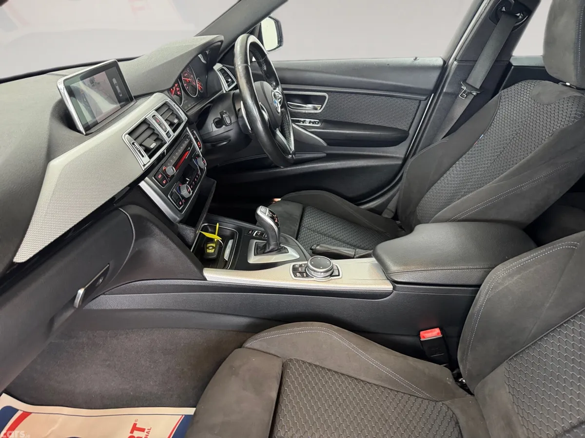 BMW 3-Series Saloon, Diesel, 2015, White