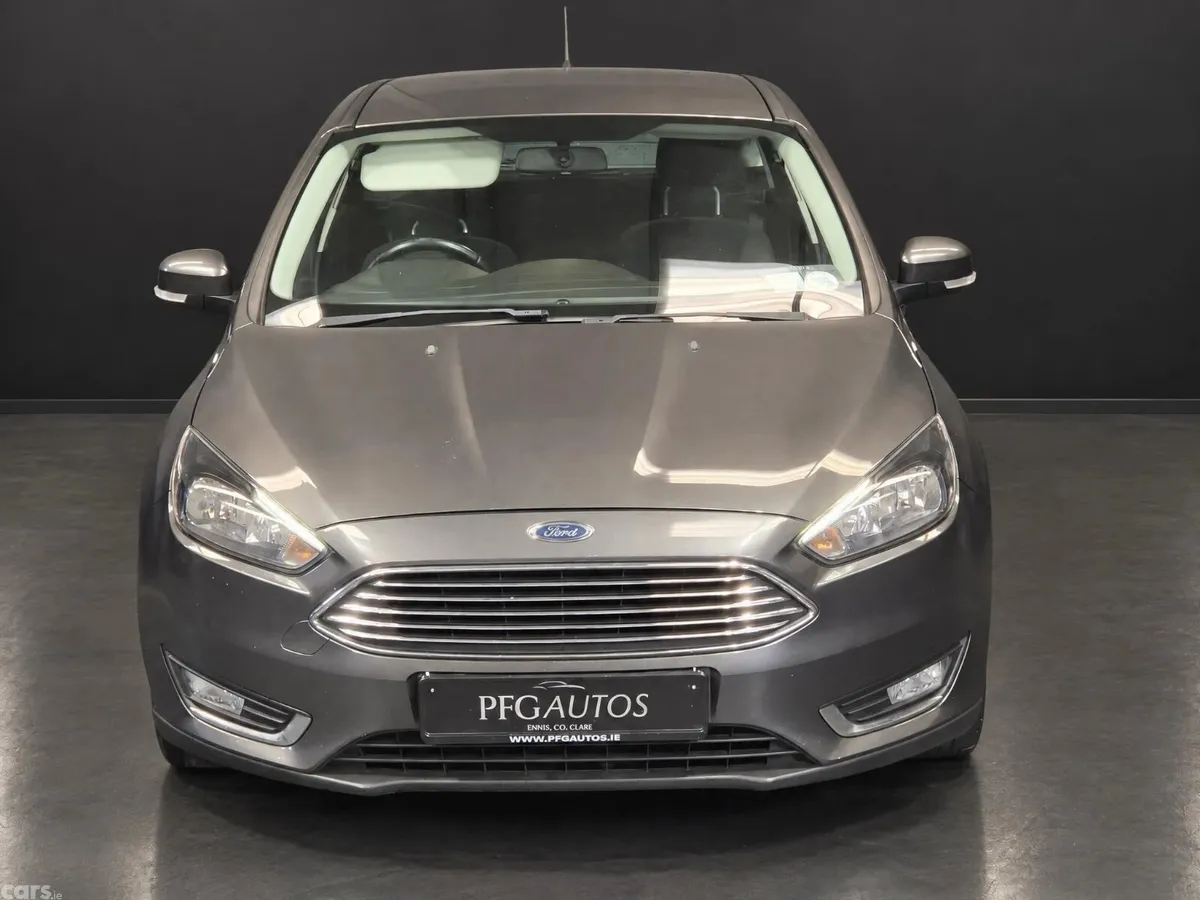 Ford Focus Hatchback, Diesel, 2019, Grey