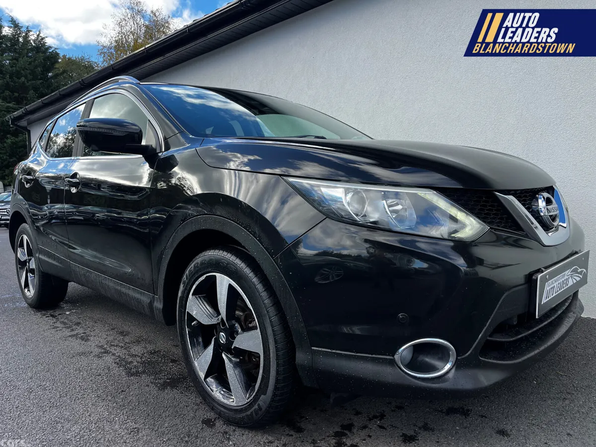 Nissan Qashqai SUV, Petrol, 2015, Black