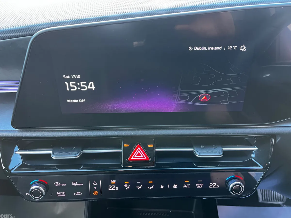 Kia Niro SUV, Petrol Hybrid, 2024, Red