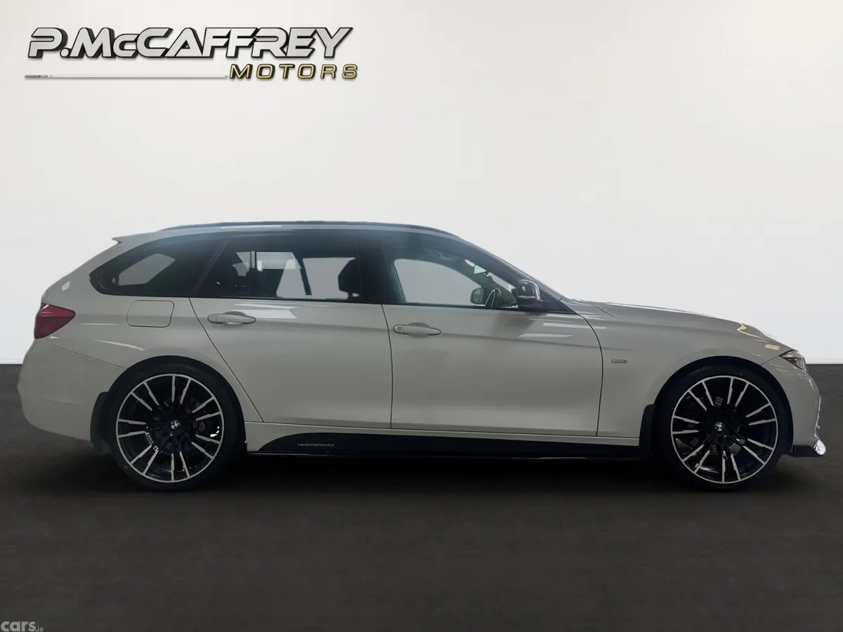 BMW 3-Series Estate, Diesel, 2017, White