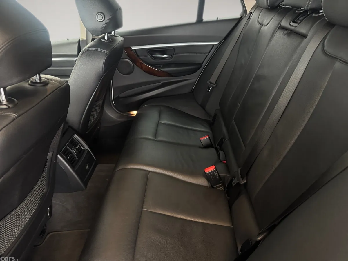 BMW 3-Series Estate, Diesel, 2017, White