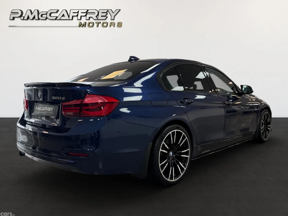 BMW 3-Series Saloon, Diesel, 2016, Blue