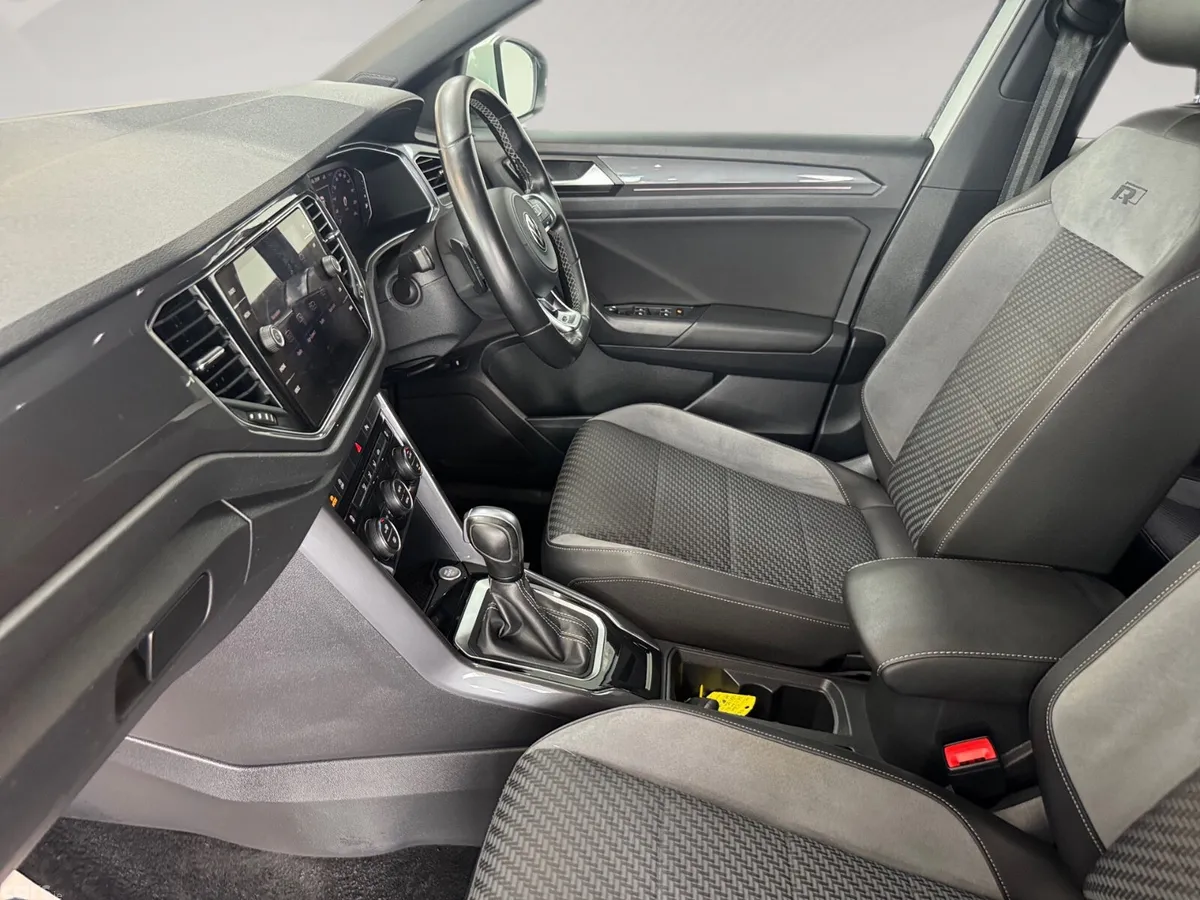 Volkswagen T-Roc SUV, Diesel, 2021, White