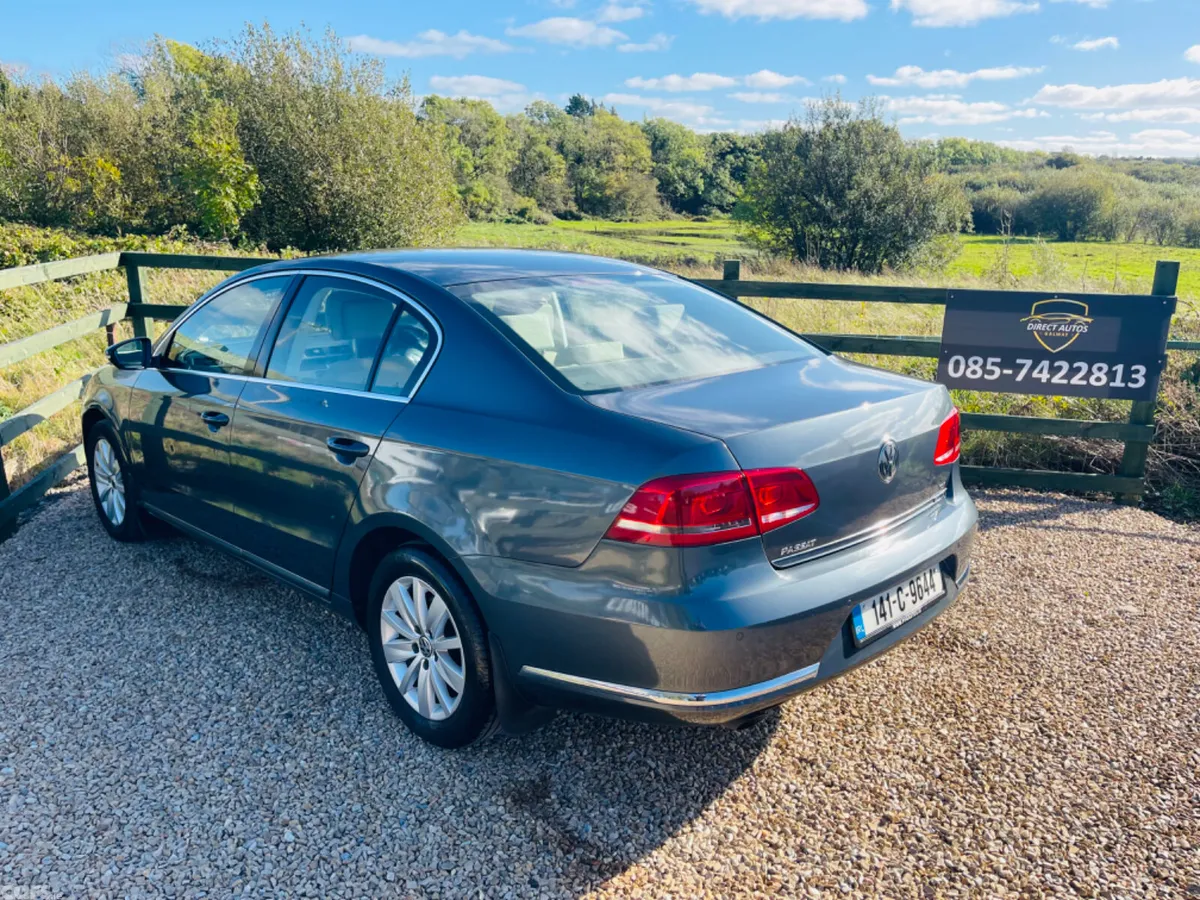Volkswagen Passat Saloon, Diesel, 2014, Grey