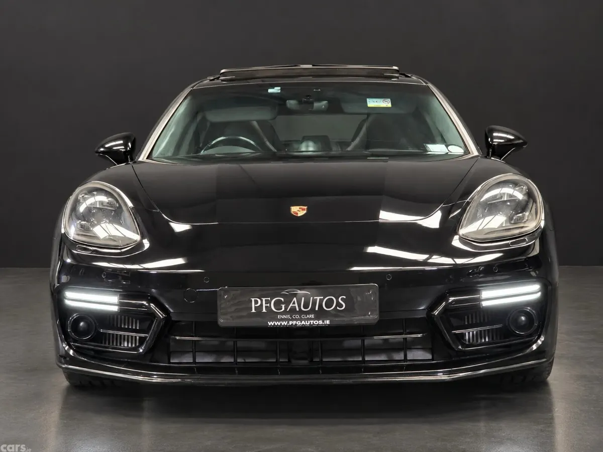 Porsche Panamera Estate, Petrol Plug-in Hybrid, 2018, Black