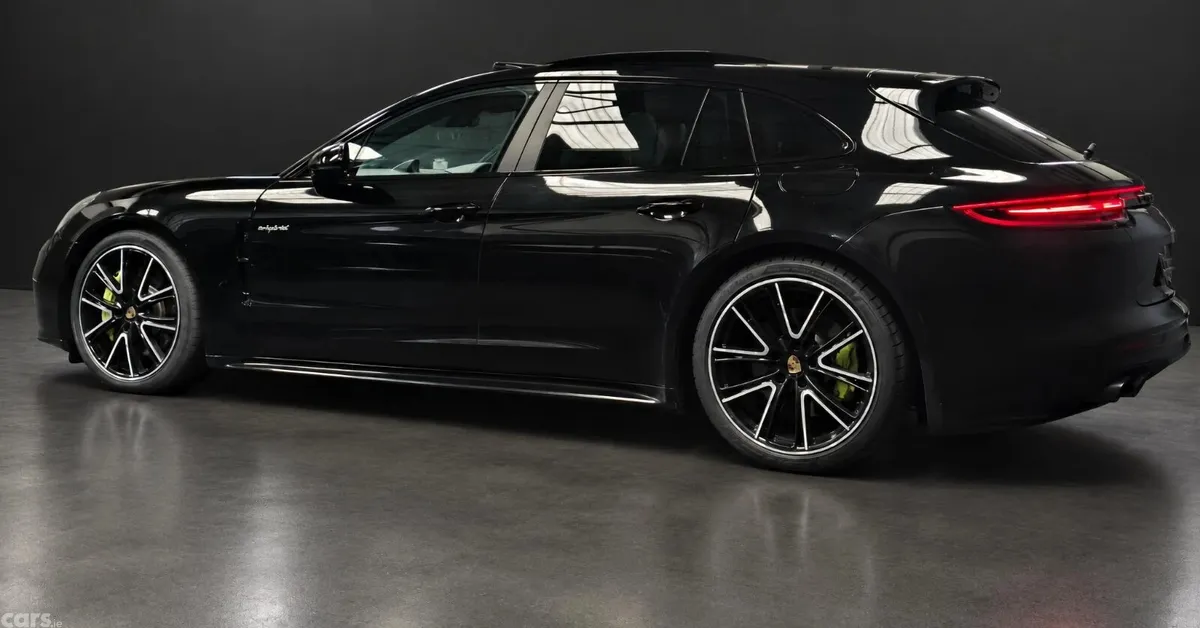 Porsche Panamera Estate, Petrol Plug-in Hybrid, 2018, Black