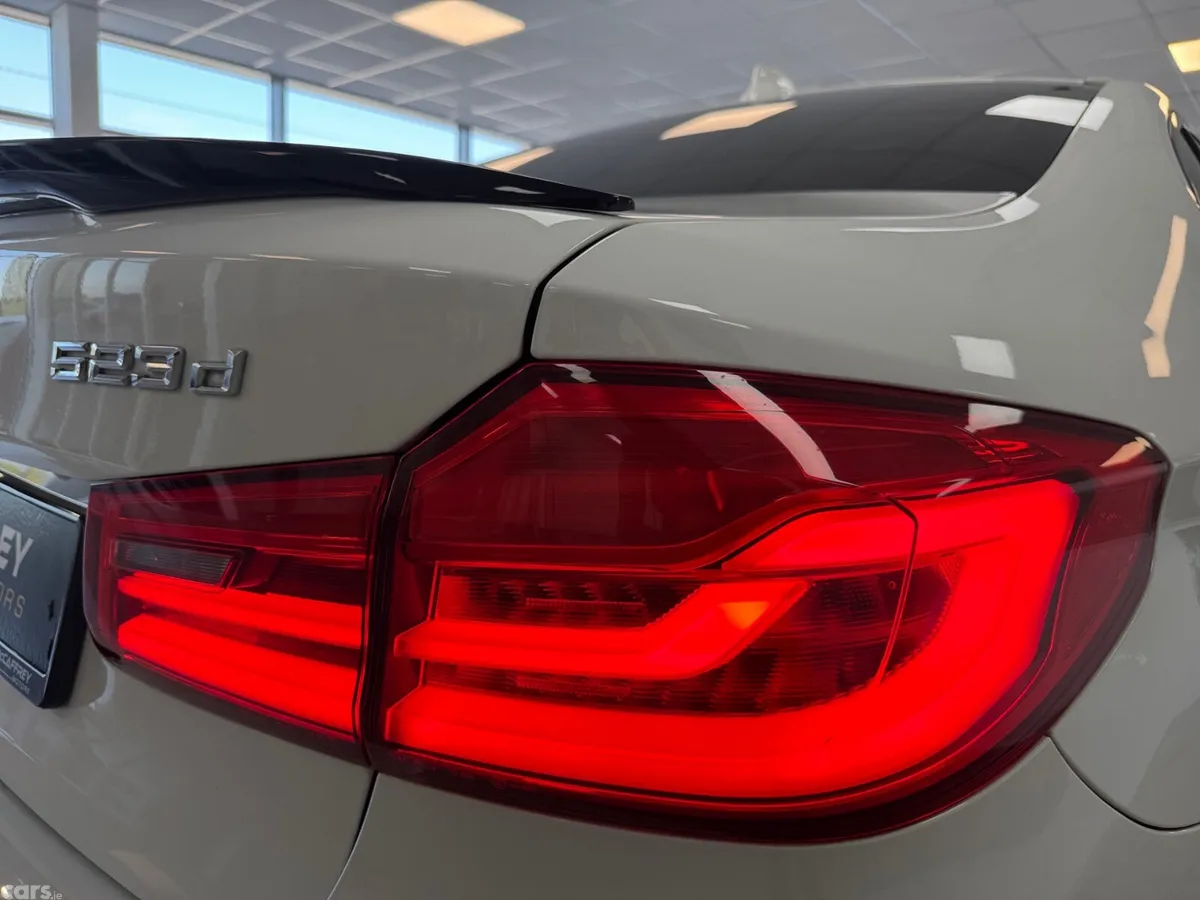 BMW 5-Series Saloon, Diesel, 2017, White