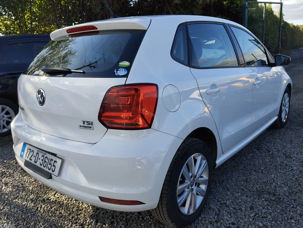 Volkswagen Polo Hatchback, Petrol, 2017, White