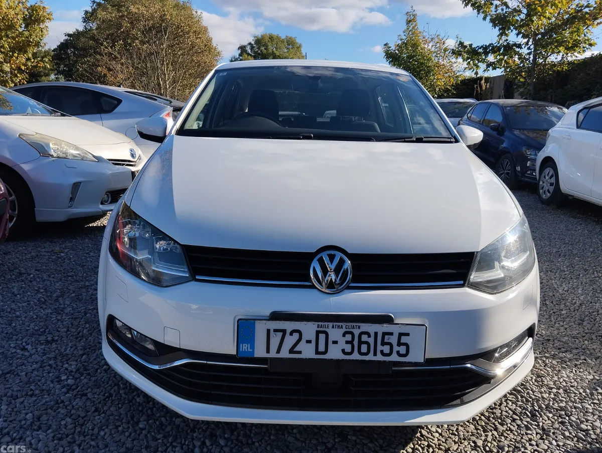 Volkswagen Polo Hatchback, Petrol, 2017, White